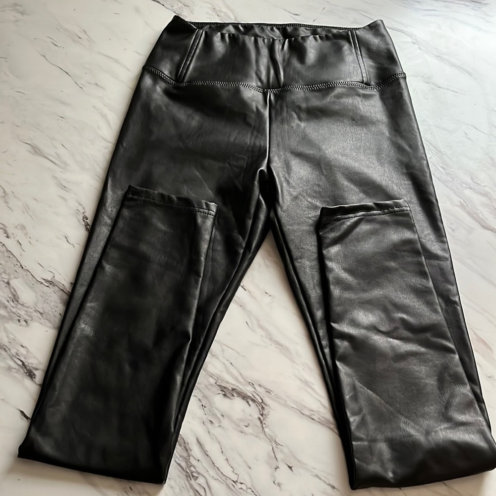 Faux leather leggings